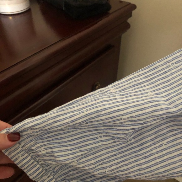 Old Navy long sleeve blouse - Picture 4 of 6